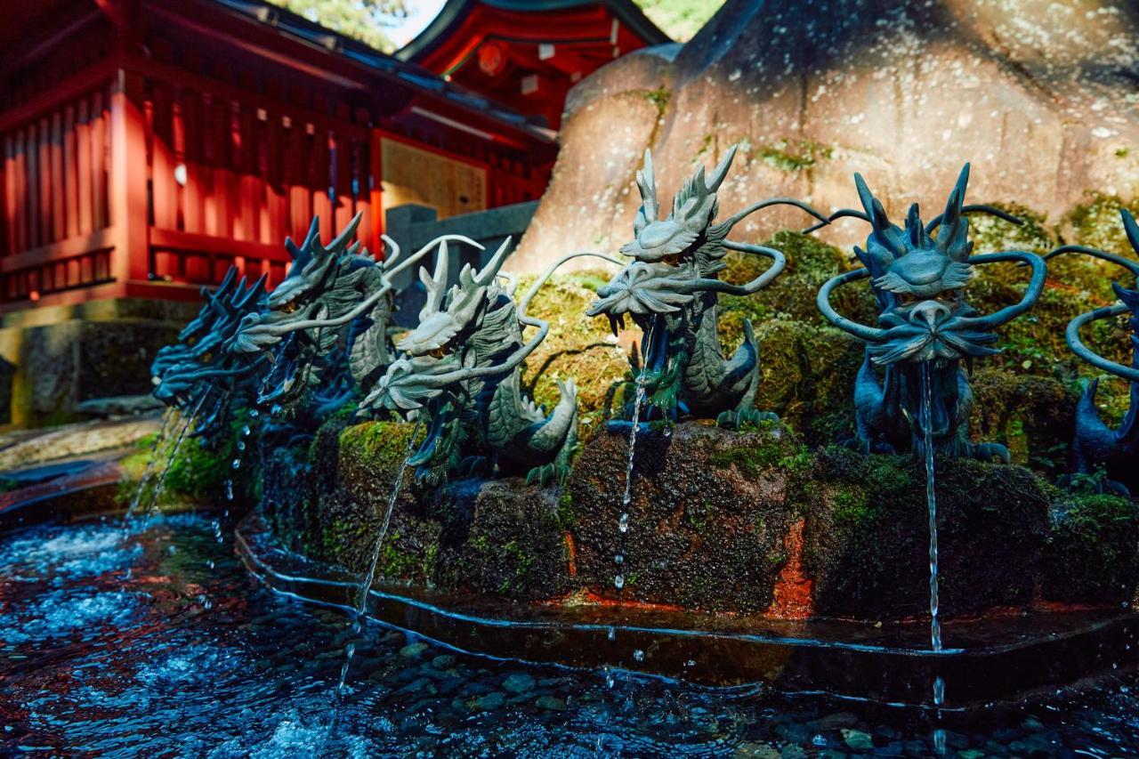 Villa Hakone Kabuto 古民家旅館 150平米 バス停迄一分 準天然温泉 最大12名 Exteriör bild