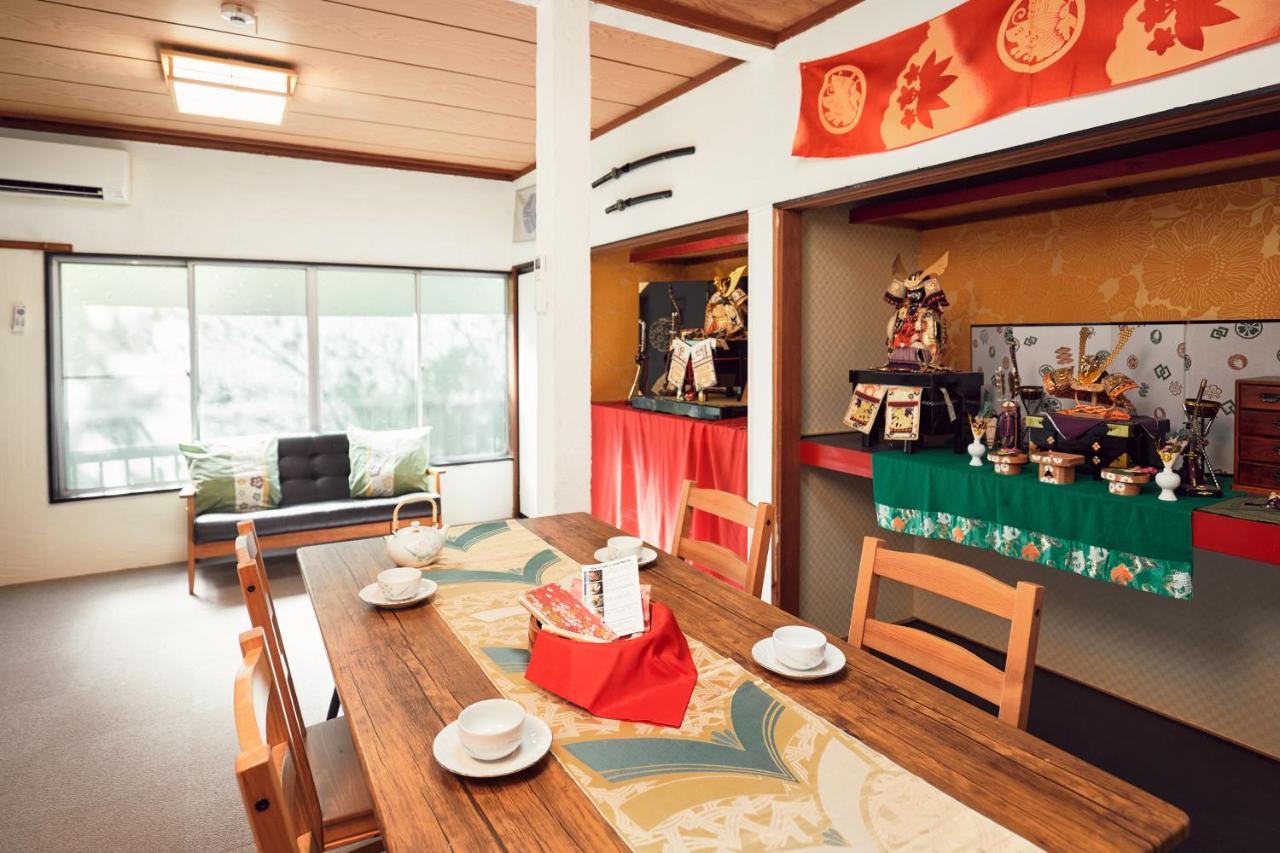 Villa Hakone Kabuto 古民家旅館 150平米 バス停迄一分 準天然温泉 最大12名 Exteriör bild